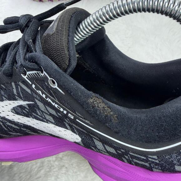 Brooks Launch 5 Women’s Running Shoes – Black/Purple Mesh – US 7.5B - Picture 6 of 11